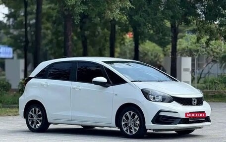 Honda Fit, 2021 год, 1 300 000 рублей, 3 фотография