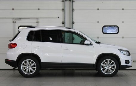 Volkswagen Tiguan I, 2012 год, 1 230 000 рублей, 4 фотография