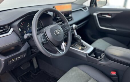 Toyota RAV4, 2025 год, 4 500 000 рублей, 13 фотография