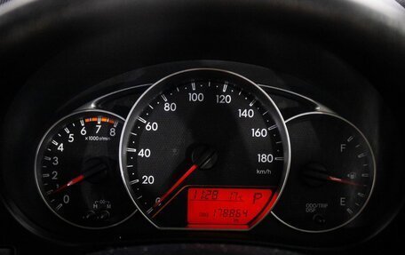 Toyota Ractis II, 2012 год, 899 000 рублей, 10 фотография