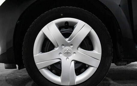 Toyota Ractis II, 2012 год, 899 000 рублей, 18 фотография