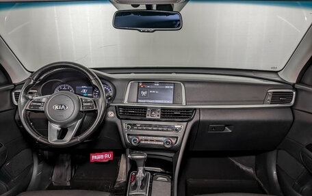 KIA Optima IV, 2019 год, 1 850 000 рублей, 14 фотография