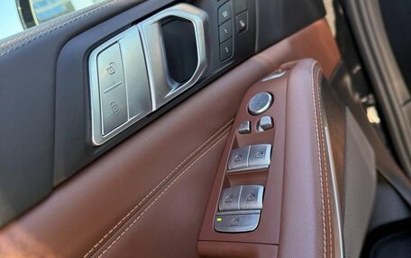 BMW X7, 2021 год, 9 000 000 рублей, 31 фотография