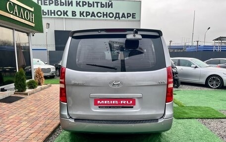 Hyundai Grand Starex Grand Starex I рестайлинг 2, 2011 год, 1 300 000 рублей, 7 фотография