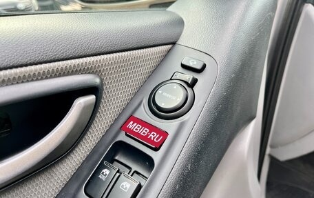 Hyundai Grand Starex Grand Starex I рестайлинг 2, 2011 год, 1 300 000 рублей, 17 фотография