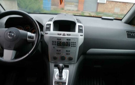 Opel Zafira B, 2012 год, 800 000 рублей, 4 фотография