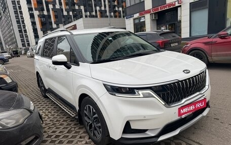 KIA Carnival, 2021 год, 2 фотография