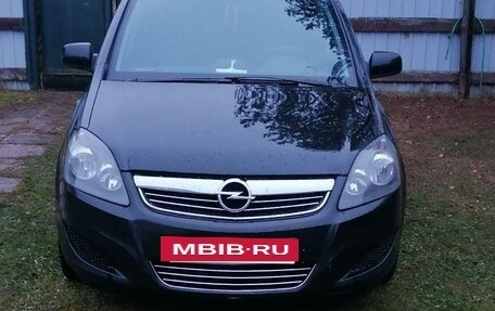 Opel Zafira B, 2012 год, 800 000 рублей, 11 фотография