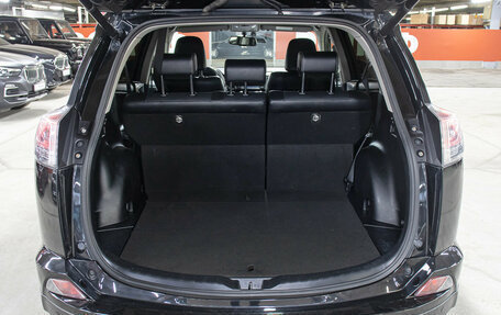 Toyota RAV4, 2015 год, 2 198 000 рублей, 10 фотография