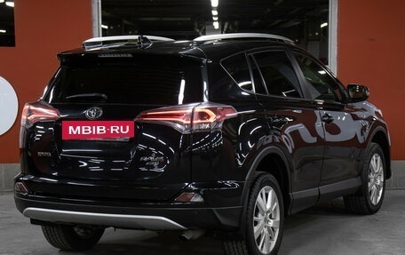 Toyota RAV4, 2015 год, 2 198 000 рублей, 5 фотография