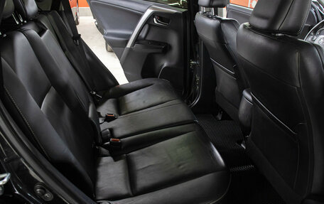 Toyota RAV4, 2015 год, 2 198 000 рублей, 12 фотография