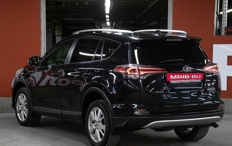 Toyota RAV4, 2015 год, 2 198 000 рублей, 7 фотография