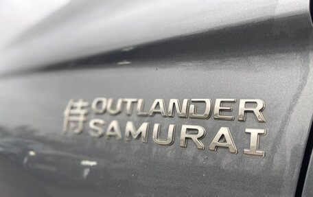 Mitsubishi Outlander III рестайлинг 3, 2014 год, 1 199 000 рублей, 5 фотография