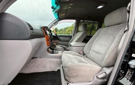 Toyota Land Cruiser 100 рестайлинг 2, 2006 год, 1 870 000 рублей, 9 фотография