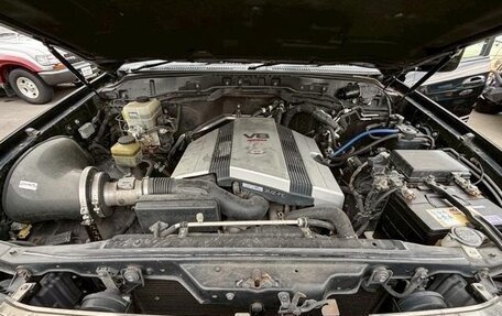 Toyota Land Cruiser 100 рестайлинг 2, 2006 год, 1 870 000 рублей, 7 фотография