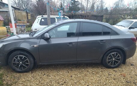 Chevrolet Cruze II, 2010 год, 620 000 рублей, 8 фотография