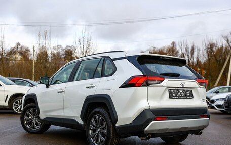 Toyota RAV4, 2025 год, 4 050 000 рублей, 6 фотография