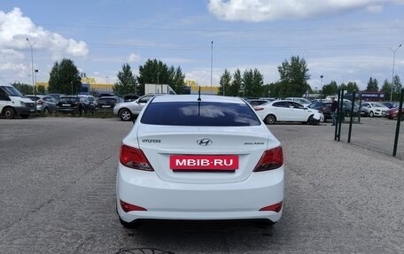 Hyundai Solaris II рестайлинг, 2015 год, 880 000 рублей, 6 фотография
