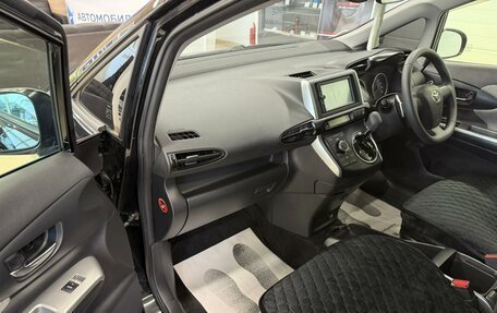 Toyota Wish II, 2009 год, 1 299 999 рублей, 12 фотография