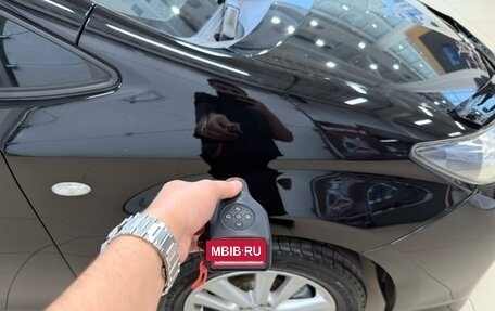 Toyota Wish II, 2009 год, 1 299 999 рублей, 29 фотография