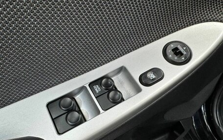 Hyundai Solaris II рестайлинг, 2011 год, 590 000 рублей, 16 фотография