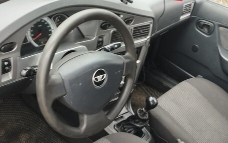 Daewoo Nexia I рестайлинг, 2013 год, 260 000 рублей, 4 фотография