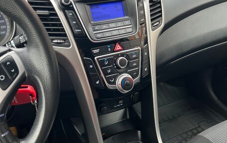 Hyundai i30 II рестайлинг, 2015 год, 1 300 000 рублей, 8 фотография