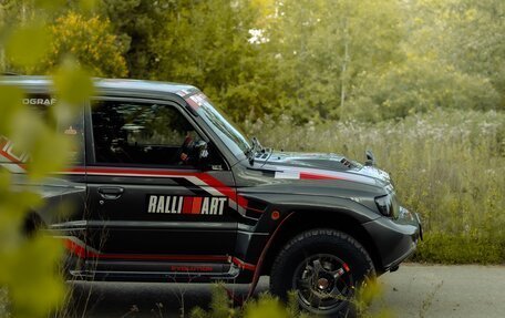 Mitsubishi Pajero III рестайлинг, 1997 год, 2 500 000 рублей, 30 фотография