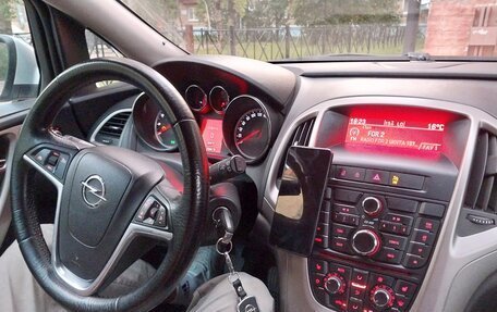 Opel Astra J, 2011 год, 460 000 рублей, 11 фотография