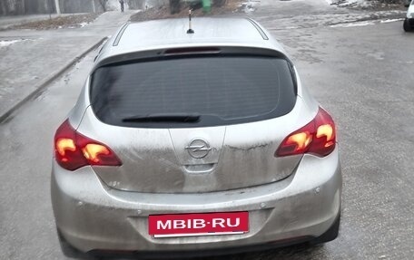 Opel Astra J, 2011 год, 460 000 рублей, 7 фотография