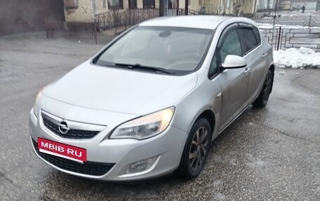 Opel Astra J, 2011 год, 460 000 рублей, 8 фотография