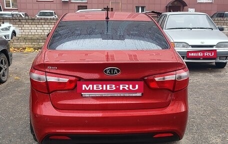 KIA Rio III рестайлинг, 2012 год, 999 999 рублей, 5 фотография