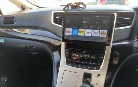 Toyota Vellfire I, 2011 год, 2 460 000 рублей, 3 фотография