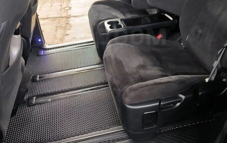 Toyota Vellfire I, 2011 год, 2 460 000 рублей, 5 фотография