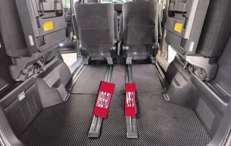 Toyota Vellfire I, 2011 год, 2 460 000 рублей, 6 фотография