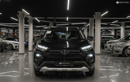 Toyota RAV4, 2025 год, 4 280 000 рублей, 3 фотография