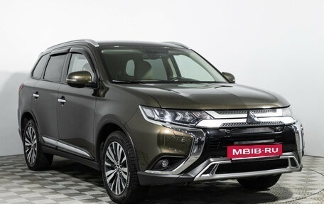 Mitsubishi Outlander III рестайлинг 3, 2020 год, 2 849 898 рублей, 3 фотография
