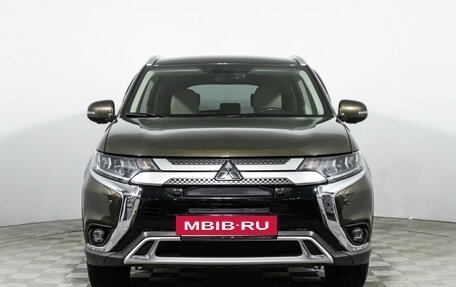 Mitsubishi Outlander III рестайлинг 3, 2020 год, 2 849 898 рублей, 2 фотография