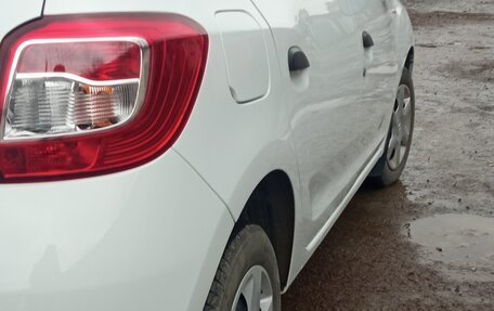 Renault Sandero II рестайлинг, 2016 год, 795 000 рублей, 6 фотография