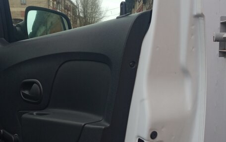 Renault Sandero II рестайлинг, 2016 год, 795 000 рублей, 11 фотография