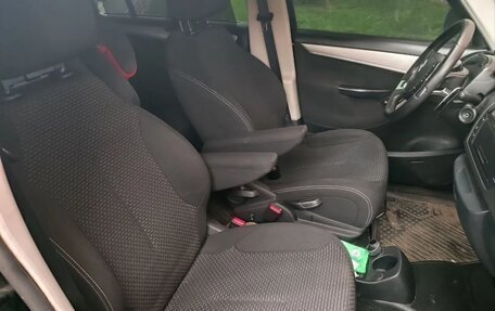 Citroen C4 Picasso II рестайлинг, 2011 год, 605 000 рублей, 5 фотография