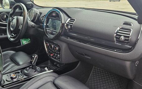 MINI Clubman, 2020 год, 2 650 000 рублей, 9 фотография