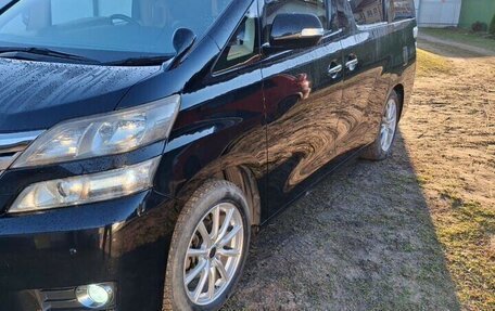 Toyota Vellfire I, 2012 год, 2 555 000 рублей, 14 фотография