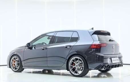 Volkswagen Golf GTI, 2021 год, 2 644 732 рублей, 5 фотография