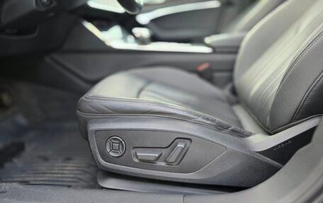 Audi A6, 2019 год, 3 290 000 рублей, 18 фотография