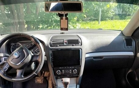 Skoda Octavia, 2012 год, 650 000 рублей, 2 фотография