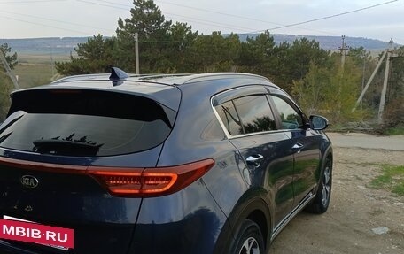 KIA Sportage IV рестайлинг, 2018 год, 2 550 000 рублей, 4 фотография