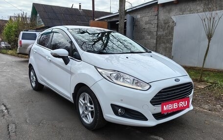 Ford Fiesta, 2017 год, 1 030 000 рублей, 3 фотография