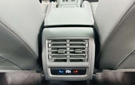 Volkswagen Golf VIII, 2022 год, 2 255 008 рублей, 11 фотография