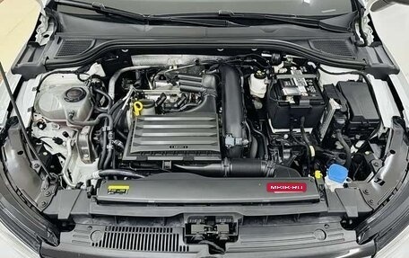 Volkswagen Golf VIII, 2022 год, 2 255 008 рублей, 16 фотография